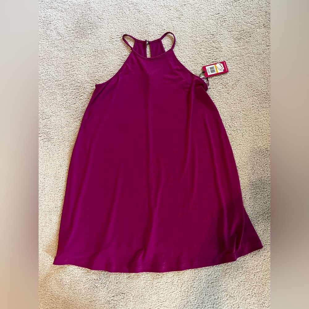 Sleeveless shift dress